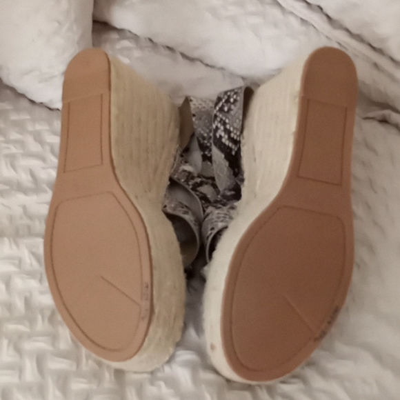 Shoes - Picture 3 of 3